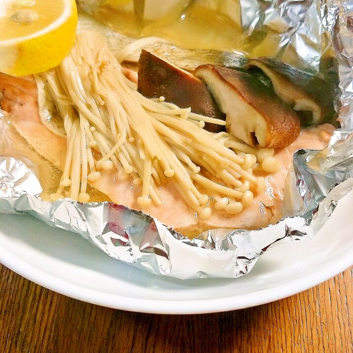 焼くよりヘルシー！蒸し鮭